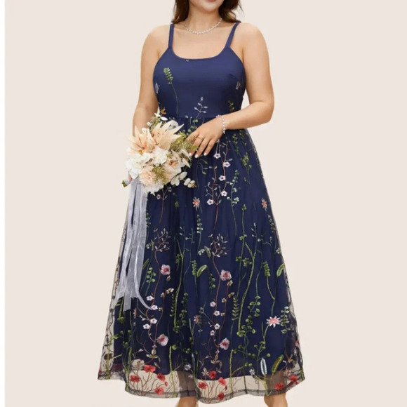 BloomChic Plus Size U Neck Floral Embroidered Mesh Cami Dress 2XL - Picture 1 of 7